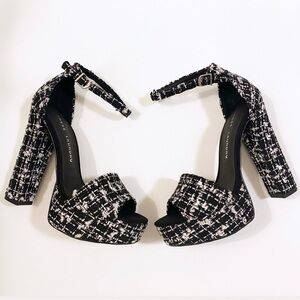CHINESE LAUNDRY | Black Tweed Plaid Platform Block Heel size 8.5M